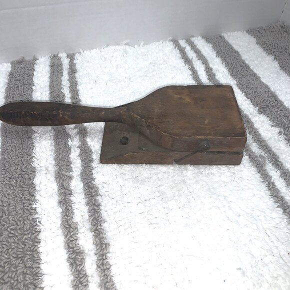 ANTIQUE PARKER FOUNDATION FASTENER BEEKEEPING HONEY TOOL - Picture 5 of 12